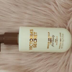 New Listing!! Brand New Victoria's Secret Hydrating Body Lotion